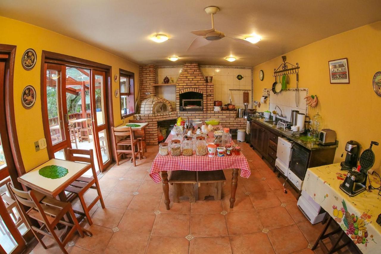 Mansao Austriaca Guesthouse Campos do Jordão Εξωτερικό φωτογραφία