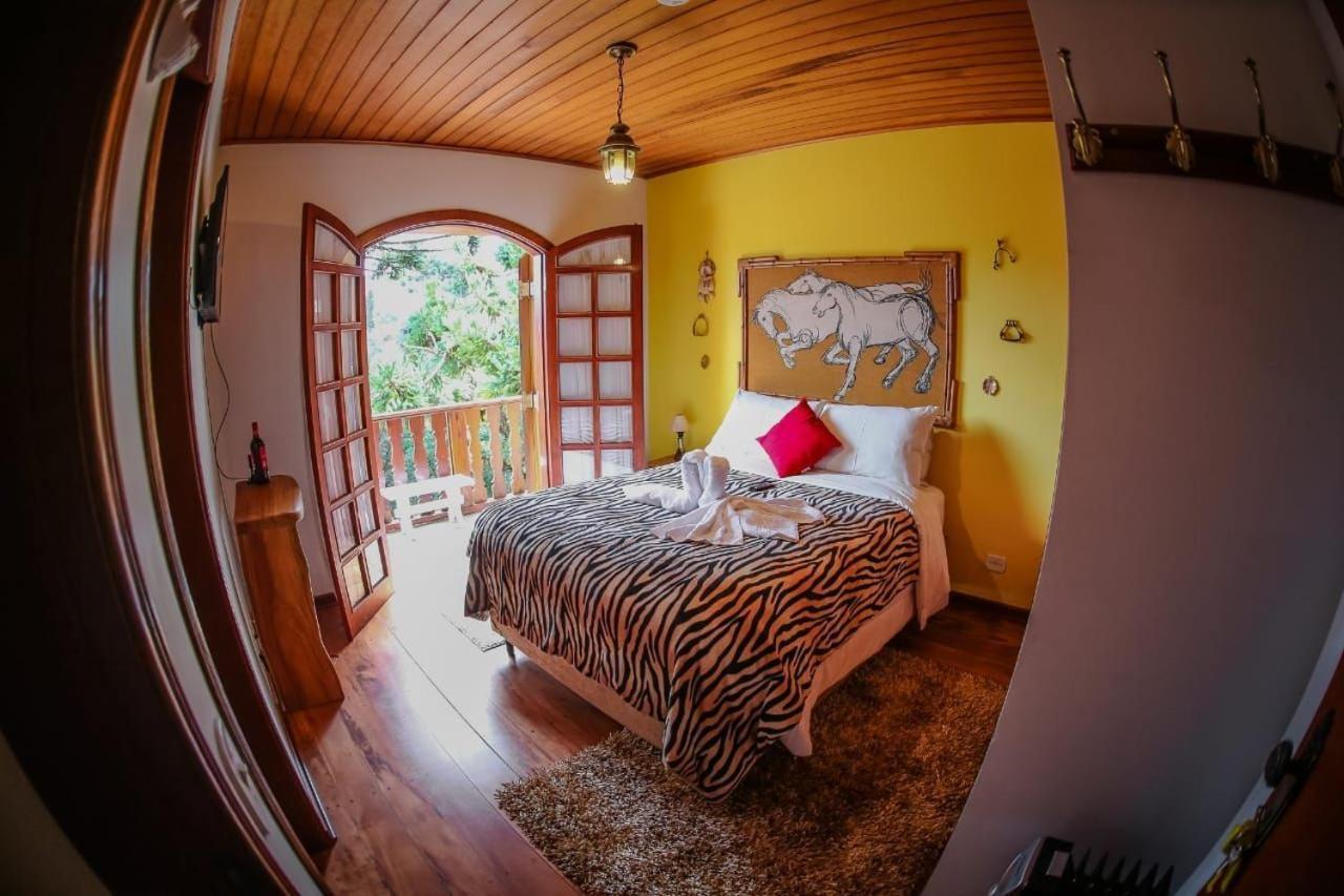 Mansao Austriaca Guesthouse Campos do Jordão Εξωτερικό φωτογραφία